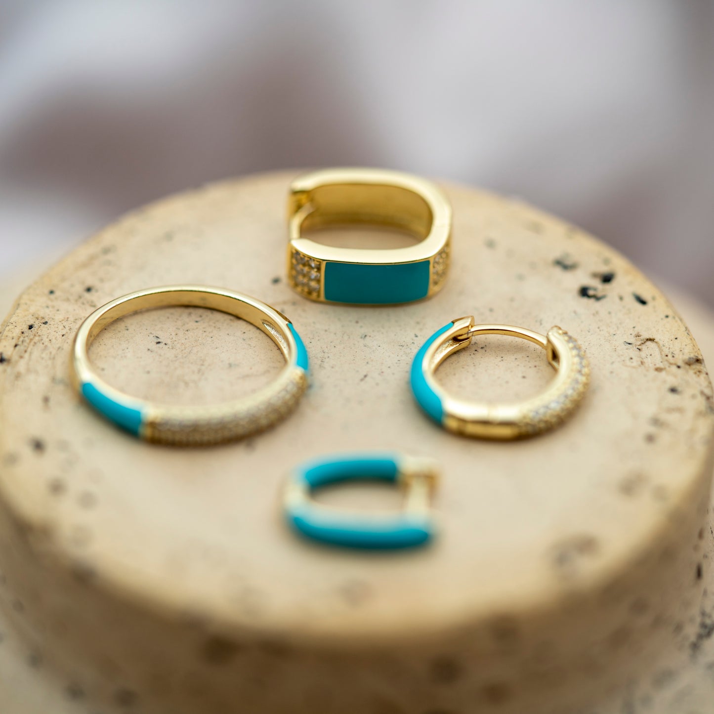 Emaljesmykker øreringer