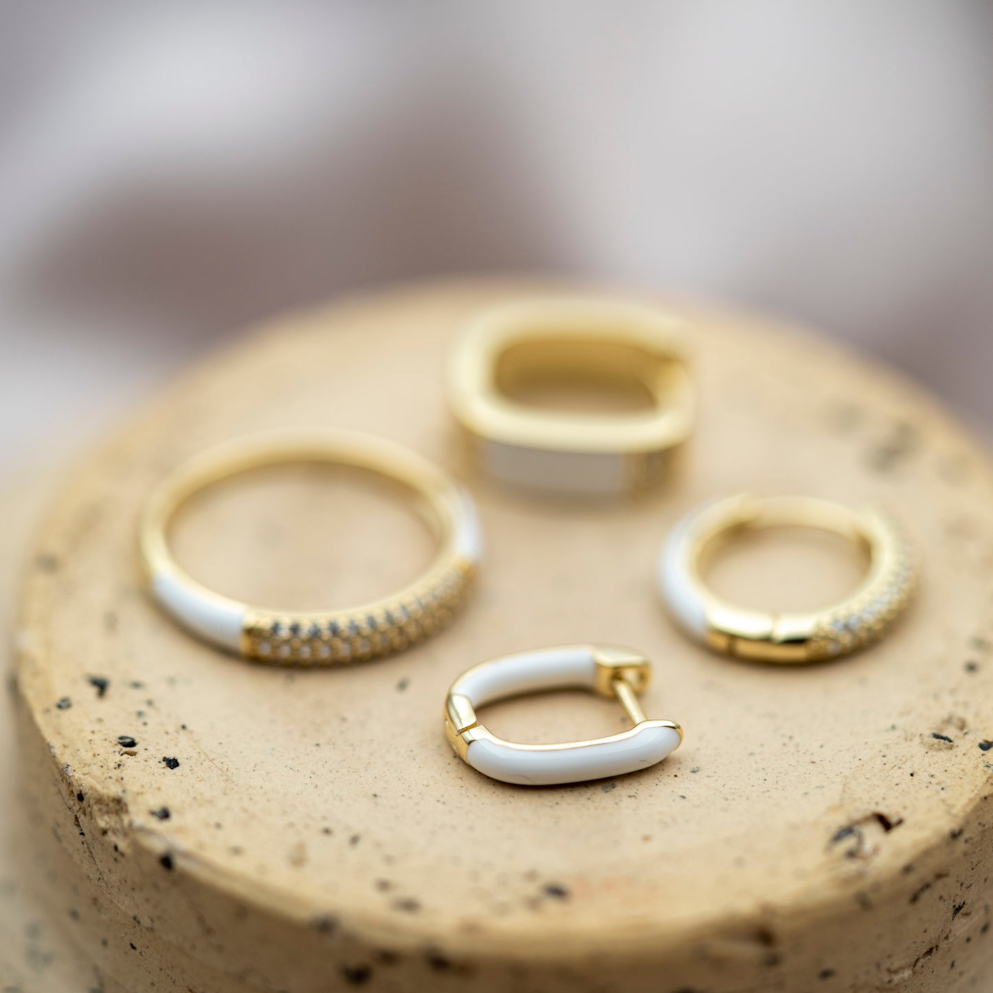 Emaljesmykker Øreringer